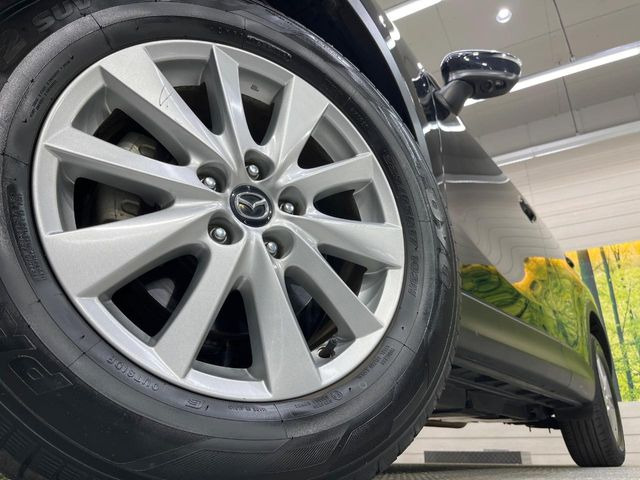 �y�����A���~�z�C�[���z�O�ςɃ}�b�`���������A���~�z�C�[���𑕒����Ă���܂��B�e��ЊO�A���~�z�C�[����A�X�^�b�h���X�^�C�����戵�����Ă���܂��B���񂲑��k����������