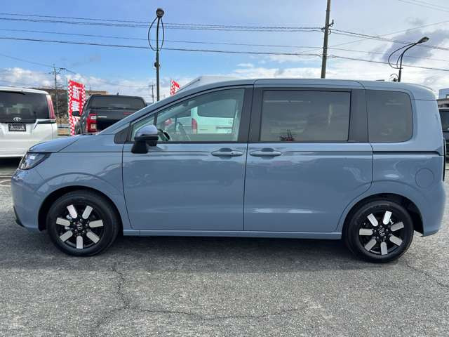 �S�ԁA���ЃN���[�j���O�ς݂ł��B���̏�ԂȂǂ����Ԃ��m�F�ł��ȏꍇ�͉摜�ł��_��܂łɑł����킹�����Ă��������܂��B