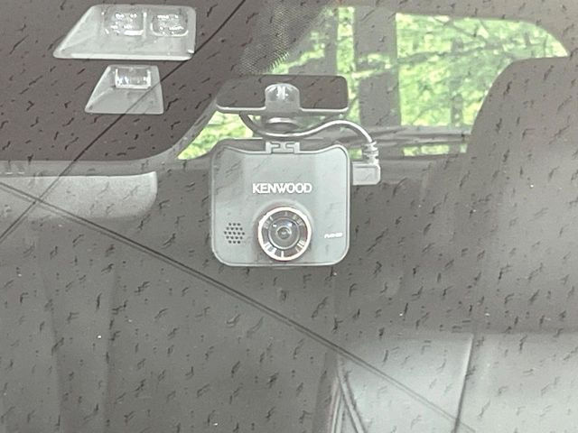 �y�h���C�u���R�[�_�[�z���S�E���S�ȃJ�[���C�t�ɕK�{�̃h���C�u���R�[�_�[�𑕔�!���s���͂������A������^�]�⎖�̂ɑ��������ۂ̏󋵂��f���ŋL�^���A����̃��X�N�ɔ����܂��B