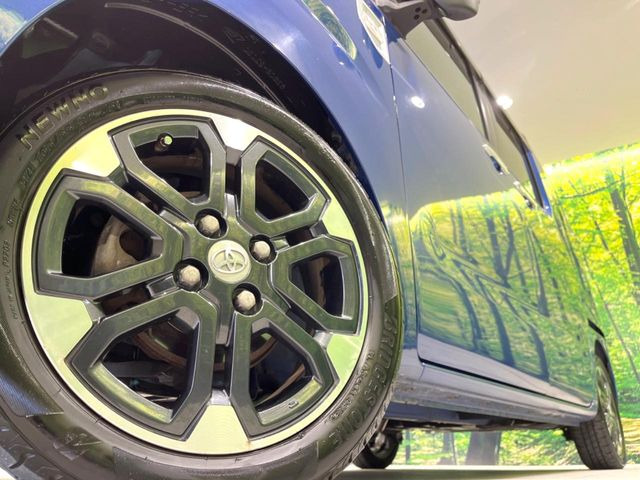 �y����15�C���`�A���~�z�C�[���z�O�ςɃ}�b�`���������A���~�z�C�[���𑕒����Ă���܂��B�e��ЊO�A���~�z�C�[����A�X�^�b�h���X�^�C�����戵�����Ă���܂��B���񂲑��k����������