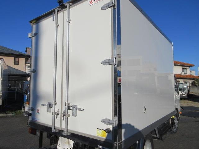 トヨエース冷凍車