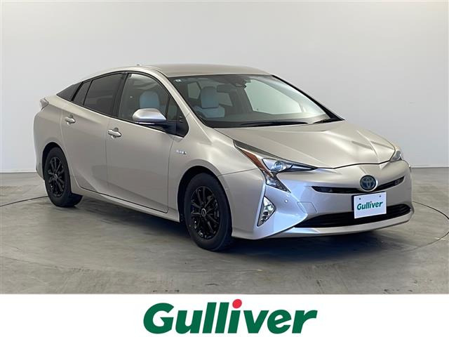 プリウス1.8 A プレミアム ツーリングセレクション