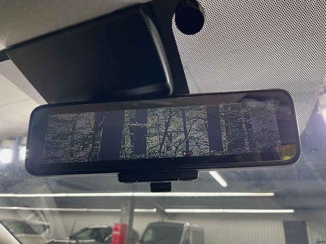 �y�C���e���W�F���g���[���~���[�z��Ȃ̑傫�ȉו��⓯��҂Ō�����m�F���Â炢���ł����S!�J�������B�e�����ԗ�����̉f�������[���~���[���ɕ\���B�N���A�Ȏ��E�ŏ󋵂̊m�F���\�ł�!