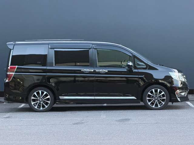 ���ǂ��T�[�r�X�ł��q�l�̃J�[���C�t��S�͂ŃT�|�[�g�����Ē����܂��B���S���ē��X�ɑS�Ă��C�����������c