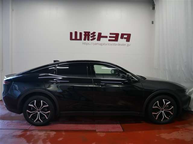 クラウンクロスオーバー2.5 G E-Four 4WD