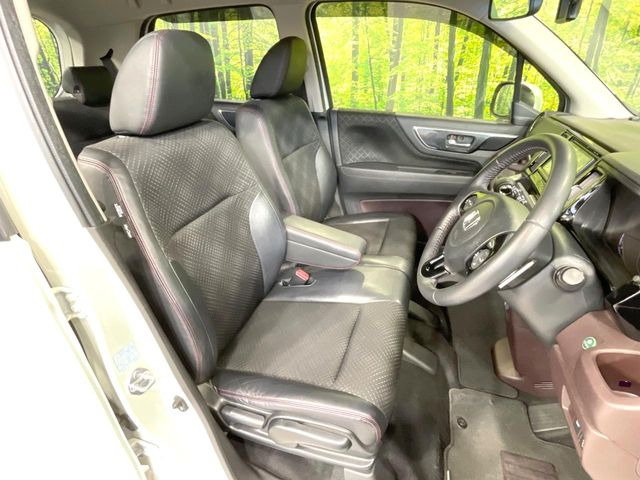 �y�n�[�t���U�[�V�[�g�z�������ƍ���S�n�𗼗������l�C�̃V�[�g���w�ʁE���ʂ̃t�@�u���b�N�f�ނ́A�ʋC���̗ǂ��⊊��ɂ����ɗD��Ă��܂��B�C���╞���ɍ��E���ꂸ���K�ɂ���肢�������܂��B