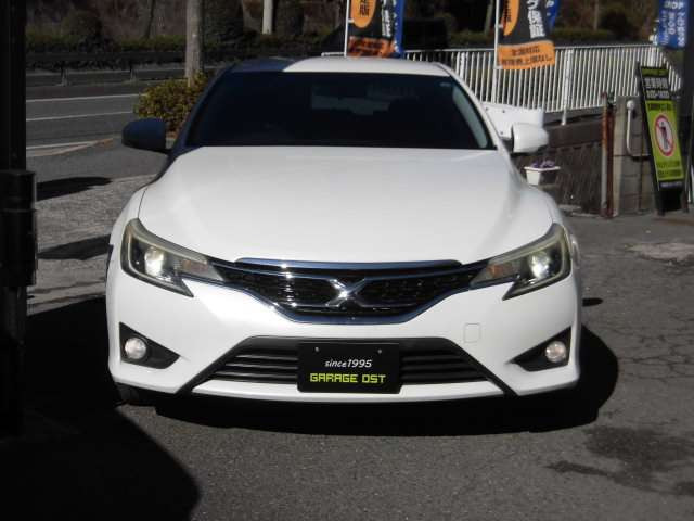 �l�C�̃}�[�NX���A�p�[���z���C�g�ŁA�������f���ŁA�i�r�ŁA�o�b�N�J�����ŁABluetooth�ŁA�I�[�g���C�g�ŁA�Ԍ�2�N�����t���ŁA�S�������O�ۏ�24��������3���L���܂ŋ����̉��i^^