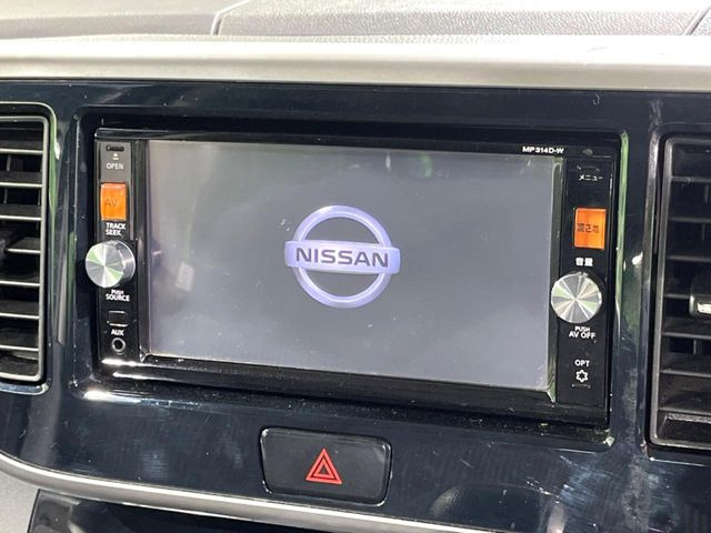 �y�����i�r�z�l�C�̏����i�r�𑕔����Ă���܂��B�i�r�̎g���₷���͂������A�I�[�f�B�I�@�\���[��!�L�����v�◷�s�͂������A�ʋ΂┃�����ȂǕ��i�̃h���C�u���y�����Ȃ�͂���