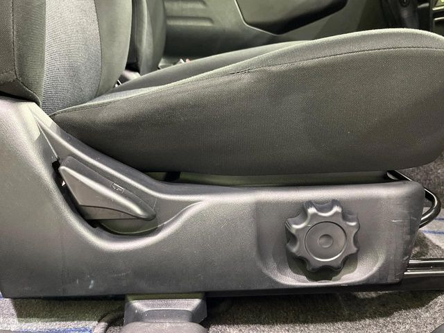 �y�V�[�g���t�^�[�z�V�[�g���ʂ̈ʒu���㉺�ɒ����ł���V�[�g���t�^�[�𑕔��B�啿�ȕ��������ȕ����œK�ȃh���C�r���O�|�W�V�����ŉ^�]�ł��܂��B