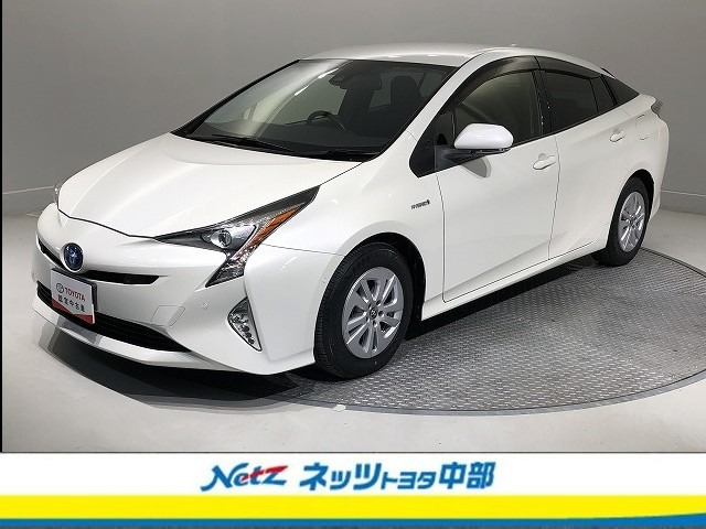 プリウス1.8 S セーフティ プラス