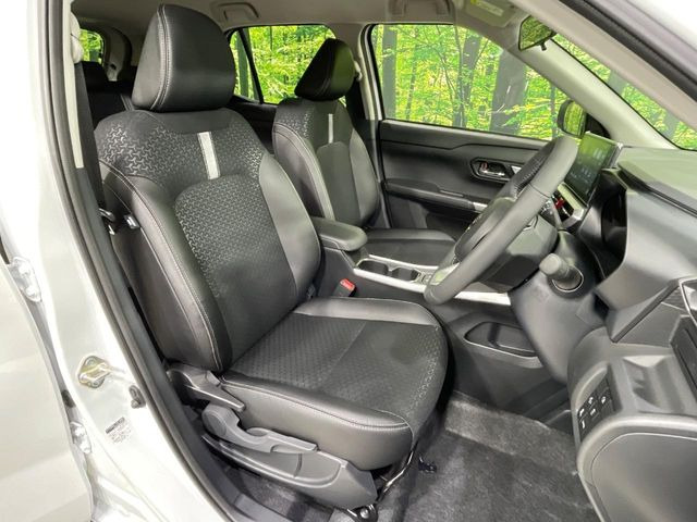 �y�n�[�t���U�[�V�[�g�z�������ƍ���S�n�𗼗������l�C�̃V�[�g���w�ʁE���ʂ̃t�@�u���b�N�f�ނ́A�ʋC���̗ǂ��⊊��ɂ����ɗD��Ă��܂��B�C���╞���ɍ��E���ꂸ���K�ɂ���肢�������܂��B