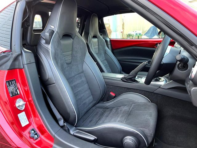 �yRECARO���o�P�b�g�V�[�g�z�l�ԍH�w�Ɋ�Â����ʈ����z�ɂ���č��ւ̕��S�Ⓑ���ԉ^�]���̔�J�������y������ڂŃ��J���Ƃ킩��X�|�[�e�B�ȃ��b�N�X�������ł��B