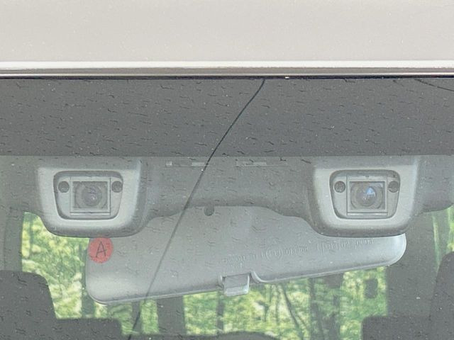 �y�X�Y�L �Z�[�t�e�B�T�|�[�g�z���s���ɑO���̎ԗ�����F�����A�Փ˂������Ȏ��͌x��ƃu���[�L�ŏՓˉ���Ɣ�Q�y�����A�V�X�g�B�����S�Ƀh���C�u�����y���݂��������܂��B