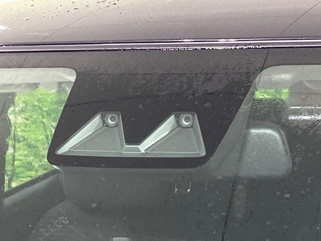 �y�X�}�[�g�A�V�X�g�z���s���ɑO���̎ԗ�����F�����A�Փ˂������Ȏ��͌x��ƃu���[�L�ŏՓˉ���Ɣ�Q�y�����A�V�X�g�B�����S�Ƀh���C�u�����y���݂��������܂��B