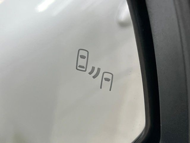 �y�u���C���h�X�|�b�g���j�^�[�z���s���A�h�A�~���[�̎��p�ɂȂ�₷���ӏ��Ɍ㑱�Ԃ��ڋ߂���ƃT�C�h�~���[�̃����Y�Ɍx����\��!�h���C�o�[�ɒ��ӊ��N�����Ă���܂��B