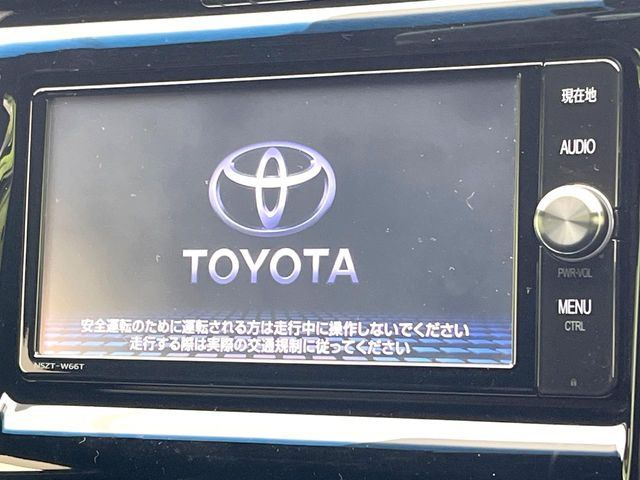 �y�����i�r�z�l�C�̏����i�r�𑕔����Ă���܂��B�i�r�̎g���₷���͂������A�I�[�f�B�I�@�\���[��!�L�����v�◷�s�͂������A�ʋ΂┃�����ȂǕ��i�̃h���C�u���y�����Ȃ�͂���