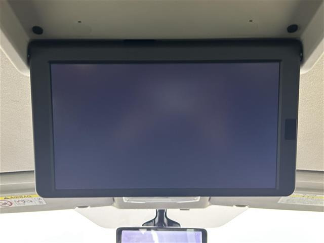 セレナ1.2 e-POWER ハイウェイスターV