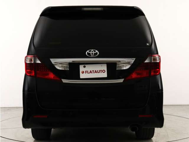 前後ドライブレコーダーもお取り付けできます!安心安全なカーライフには必需品ですね!