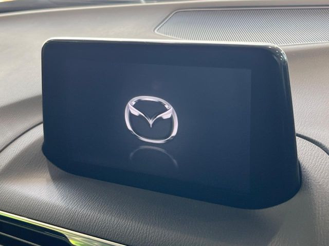 �y�}�c�_�R�l�N�g�i�r�z�ԓ��̕��͋C�Ƀ}�b�`������̌^�^�C�v�̃i�r�B�e����q�ݒ��Bluetooth�Đ����A�l�X�ȋ@�\���y���߂܂��B�����I�ȃ_�C�������삪�\�ŁA�g��������ǍD�ł��B