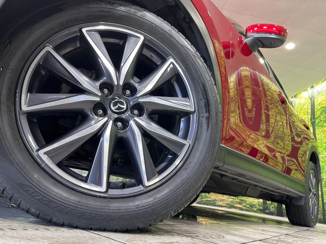 �y����19�C���`�A���~�z�C�[���z�O�ςɃ}�b�`���������A���~�z�C�[���𑕒����Ă���܂��B�e��ЊO�A���~�z�C�[����A�X�^�b�h���X�^�C�����戵�����Ă���܂��B���񂲑��k����������