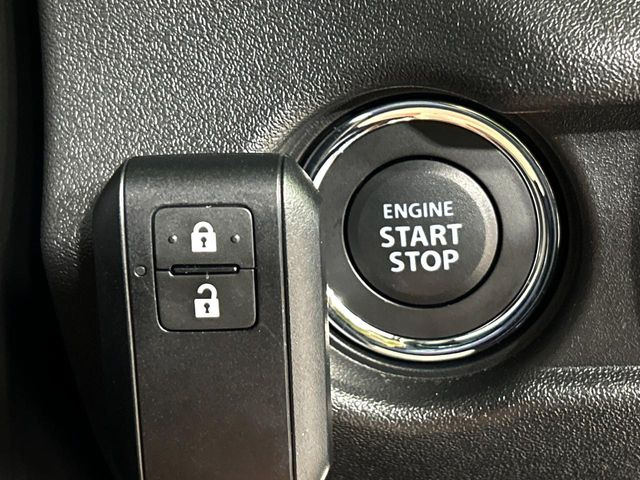 �y�L�[���X�X�^�[�g�V�X�e���z�J�o����|�P�b�g�ɓ��ꂽ�܂܂ł��h�A�̎{���E�������\�ȃX�}�[�g�L�[�𑕔��B�G���W���̃I���E�I�t�����J�M�����o���K�v����������Ƃ��Ă��֗��ł���