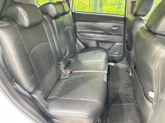 �L�X�Ƃ���2��ڃV�[�g�͋��Z���������A���S�n�����K!�F�B��Ƒ��Ƃ̂��o�����ɂ҂�����ł��B�x�r�[�V�[�g��`���C���h�V�[�g�g�p�������K�ɂ��߂�������������\���ȋ�Ԃ��m�ۂ��Ă��܂��B