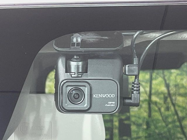 �y�h���C�u���R�[�_�[�z���S�E���S�ȃJ�[���C�t�ɕK�{�̃h���C�u���R�[�_�[�𑕔�!���s���͂������A������^�]�⎖�̂ɑ��������ۂ̏󋵂��f���ŋL�^���A����̃��X�N�ɔ����܂��B