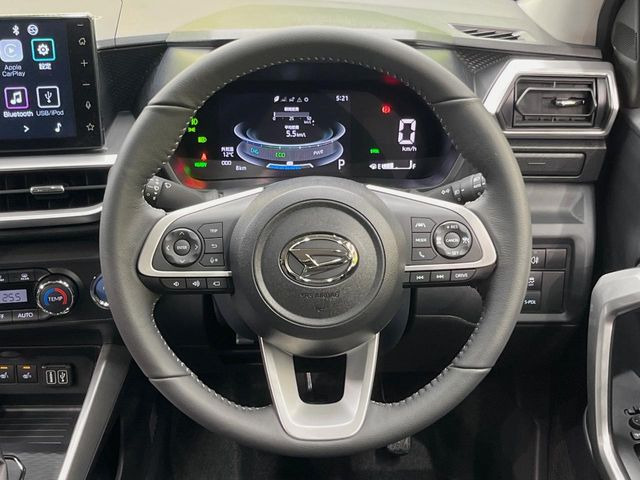 �y�����v�����X�e�A�����O�z�㎿�Ȋv���g�p���邱�ƂŁA��ɂ����������݂ƂĂ��^�]���₷���n���h���ł���