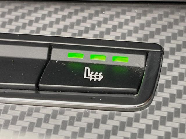 ���t�����g�V�[�g�q�[�e�B���O:�^�]�ȁE����ȋ��ɎO�i�K�Œ��߂��\�ȃV�[�g�q�[�^�[�𑕔����Ă���܂��B�G�߂��킸���K�ɂ��g�p���������܂��B