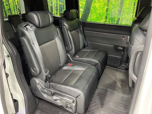 �y�n�[�t���U�[�V�[�g�z�������ƍ���S�n�𗼗������l�C�̃V�[�g���w�ʁE���ʂ̃t�@�u���b�N�f�ނ́A�ʋC���̗ǂ��⊊��ɂ����ɗD��Ă��܂��B�C���╞���ɍ��E���ꂸ���K�ɂ���肢�������܂��B