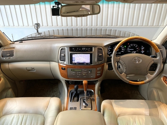 ランドクルーザーシグナス4.7 4WD