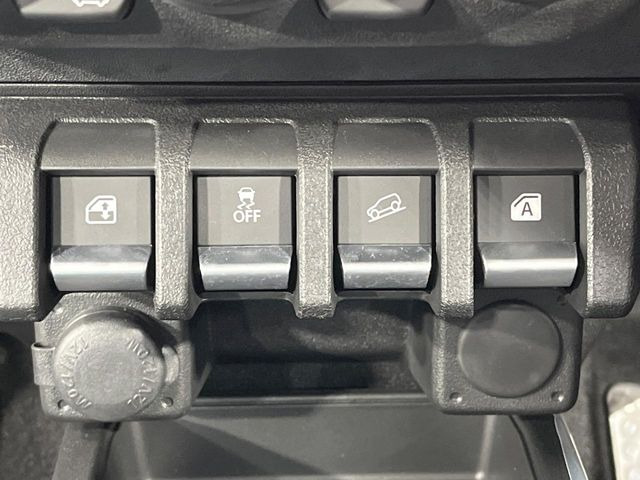 �y�_�E���q���A�V�X�g�z�}�ȍ⓹������Ƃ��Ɏ����Ńu���[�L�𐧌�A���̒ᑬ�x��ۂ��܂��B�ᓹ�∫�H�ȂǊ���₷���H�ʂ̉����ł��^�C�������b�N���Ȃ�������S!�n���h������ɏW���ł��܂�!