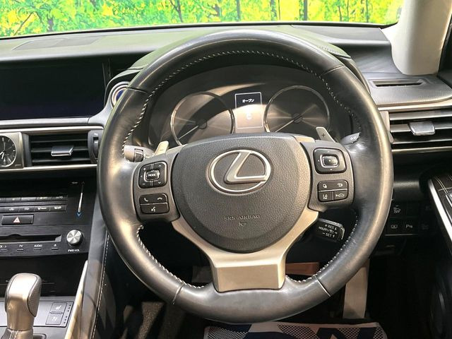 �y�X�e�A�����O�X�C�b�`�z�^�]���A�O������ڐ������炷���ƂȂ��A�I�[�f�B�I���̑��삪�\�ȕ֗��@�\!���S&���K�ȃh���C�u�����o���Ă���܂���