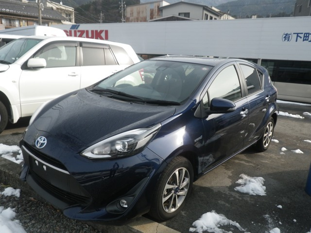 アクア1.5 S スタイルブラック