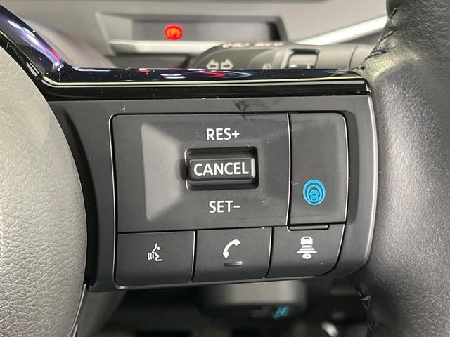 �y�v���p�C���b�g�z�������H�ł̒��������s���y��!!�a�؎��Ə��񑖍s�̃V�[���ŁA�A�N�Z���E�u���[�L�E�X�e�A�����O�������Ő��䂵�A�������^�]�̕��S���y�����Ă���܂���