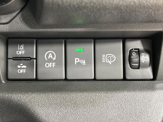 �y�X�Y�L �Z�[�t�e�B�T�|�[�g�z���s���ɑO���̎ԗ�����F�����A�Փ˂������Ȏ��͌x��ƃu���[�L�ŏՓˉ���Ɣ�Q�y�����A�V�X�g�B�����S�Ƀh���C�u�����y���݂��������܂��B