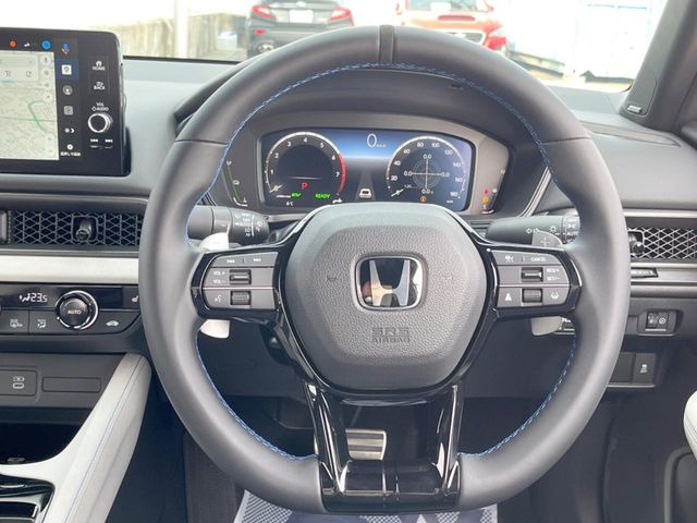 �y�����v�����X�e�A�����O�z�㎿�Ȋv���g�p���邱�ƂŁA��ɂ����������݂ƂĂ��^�]���₷���n���h���ł���