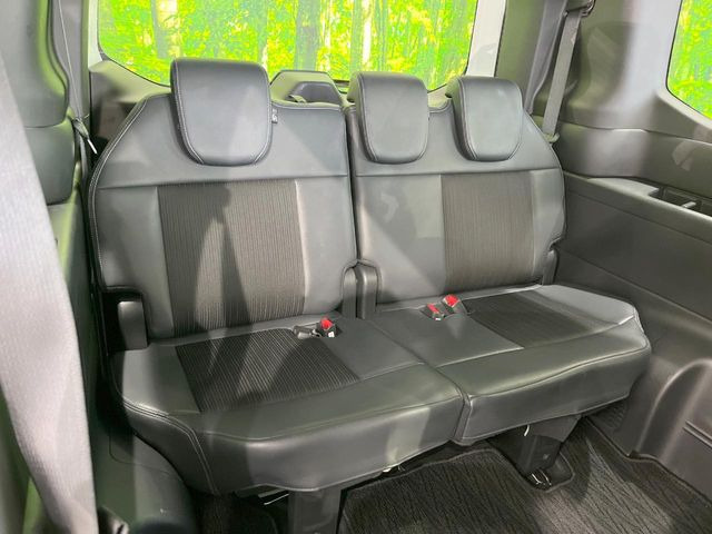 3��ڃV�[�g�͂�������ԗǍD����l�ł��������ƍ����Ē����܂��̂ŁA��l���ł̂��o���������N���N�ł��􂲉Ƒ��ŁA�C�̒m�ꂽ���ԂŁA�h���C�u�ɍs���̂��y���݂ł��ˁ�