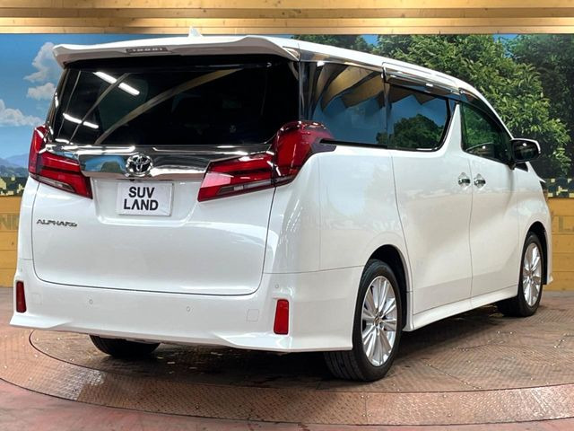 ☆全国のネクステージからお取り寄せが可能※!遠方の店舗に展示してあるクルマが気になる場合も、最寄りの店舗でご覧いただくことが可能です!是非私たちに要望をお聞かせください!※別途費用