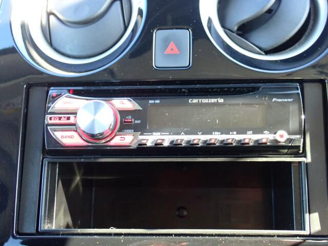 CD�I�[�f�B�I�E���W�I���t���Ă܂��B