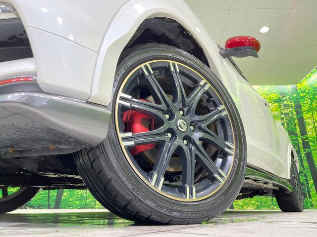 �y����18�C���`�A���~�z�C�[���z�O�ςɃ}�b�`���������A���~�z�C�[���𑕒����Ă���܂��B�e��ЊO�A���~�z�C�[����A�X�^�b�h���X�^�C�����戵�����Ă���܂��B���񂲑��k����������