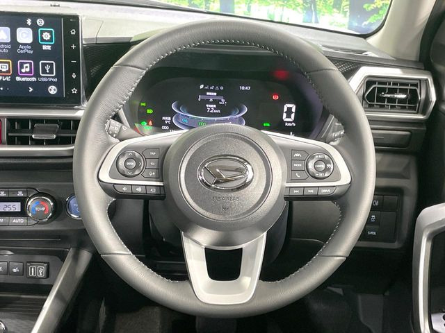 �y�����v�����X�e�A�����O�z�㎿�Ȋv���g�p���邱�ƂŁA��ɂ����������݂ƂĂ��^�]���₷���n���h���ł���