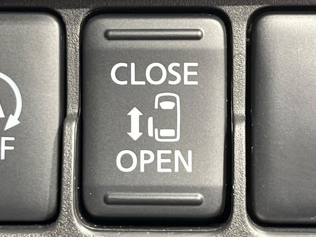 �y�p���[�X���C�h�h�A�z�X�}�[�g�L�[��^�]�Ȃ̃X�C�b�`�ŃX���C�h�h�A�̊J���\���d��������͂����ăh�A���J����K�v�������A���������q�l�ł��A�d���ו��������Ă��鎞�����N�ɊJ���߂ł��܂���