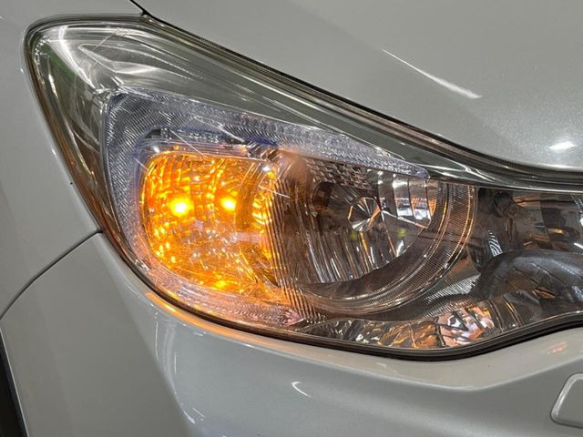 �yHID�w�b�h���C�g�z���ɖ��邭�O�����Ƃ炵�Ă����̂ŁA���V����Ԃ̑��s�������E�ǍD�ň��S���Ă���肢�������܂��B