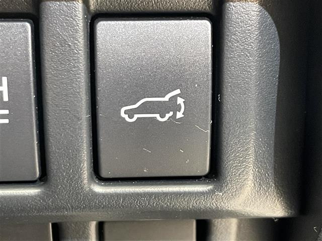 フォレスター2.0 エックスブレイク 4WD