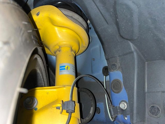 �y�r���V���^�C�����_���p�[�z�������s���̎ԗ����萫�����コ���Ă����l�C�̑����B�X���̏��S�n���]���ɂ����A�X�|�[�e�B�ȑ��s�����y���݂��������܂���