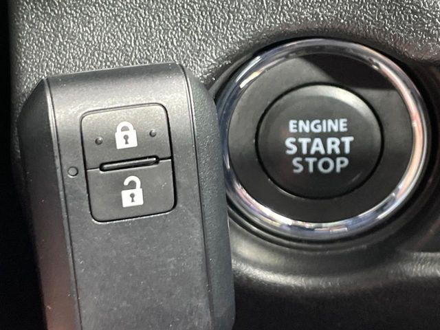 �y�L�[���X�X�^�[�g�V�X�e���z�J�o����|�P�b�g�ɓ��ꂽ�܂܂ł��h�A�̎{���E�������\�ȃX�}�[�g�L�[�𑕔��B�G���W���̃I���E�I�t�����J�M�����o���K�v����������Ƃ��Ă��֗��ł���