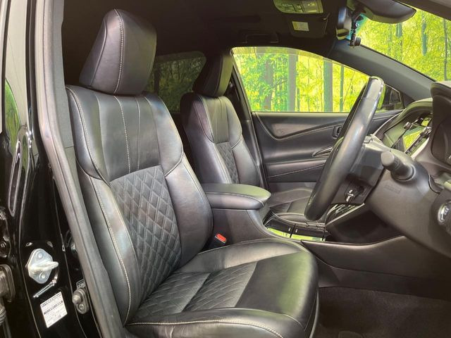 �y�n�[�t���U�[�V�[�g�z�������ƍ���S�n�𗼗������l�C�̃V�[�g���w�ʁE���ʂ̃t�@�u���b�N�f�ނ́A�ʋC���̗ǂ��⊊��ɂ����ɗD��Ă��܂��B�C���╞���ɍ��E���ꂸ���K�ɂ���肢�������܂��B