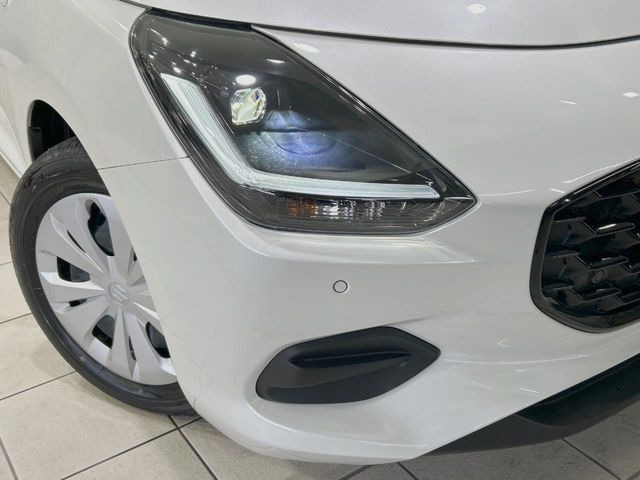 �yLED�w�b�h���C�g�z���V����ԑ��s�����ǍD�Ȏ��E���m�ۂ����S���ĉ^�]�ł��鍂�P�xLED�w�b�h���C�g�𑕔�!�_�����x�������A����d�͂��}�����Ă��܂��B