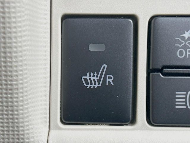 �y�V�[�g�q�[�^�[�z�������ɏd�󂷂�V�[�g�q�[�^�[!�G�A�R����葁�����܂��Ă����̂Ŋ�����̐l�����S�ł��ˁ�G�A�R���̉����͊������邩����A�Ƃ������ɂ����������߂ł��B